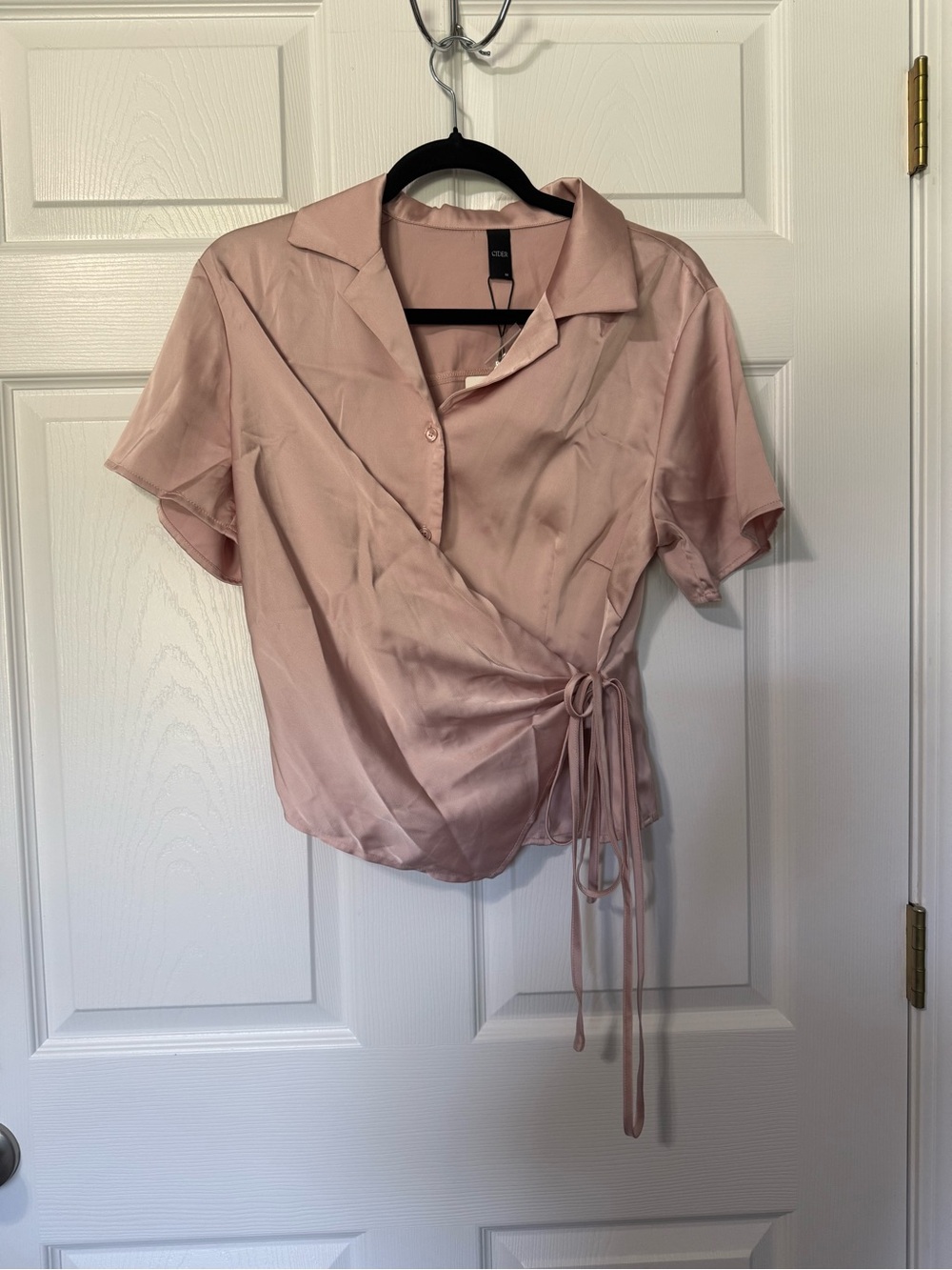 Cider NWT Satin Wrap Blouse - M - Picture 2 of 7